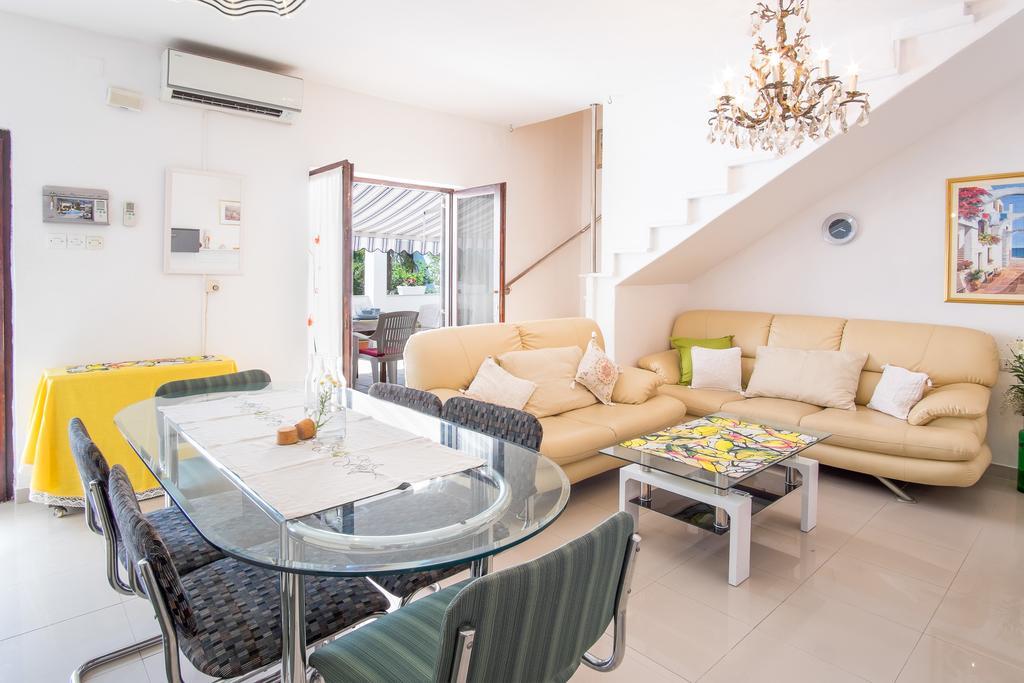 Apartment Katarina マリンスカ 部屋 写真