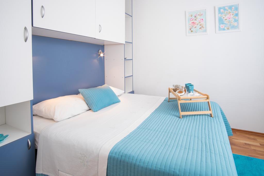 Apartment Katarina マリンスカ 部屋 写真