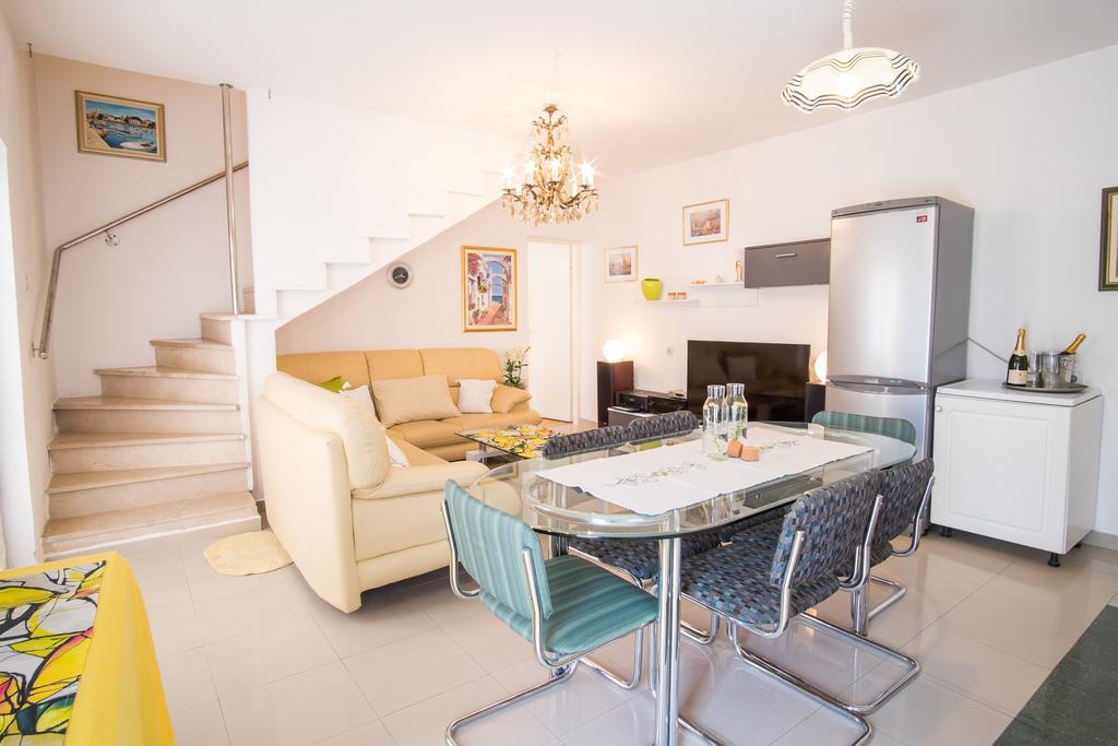 Apartment Katarina マリンスカ 部屋 写真
