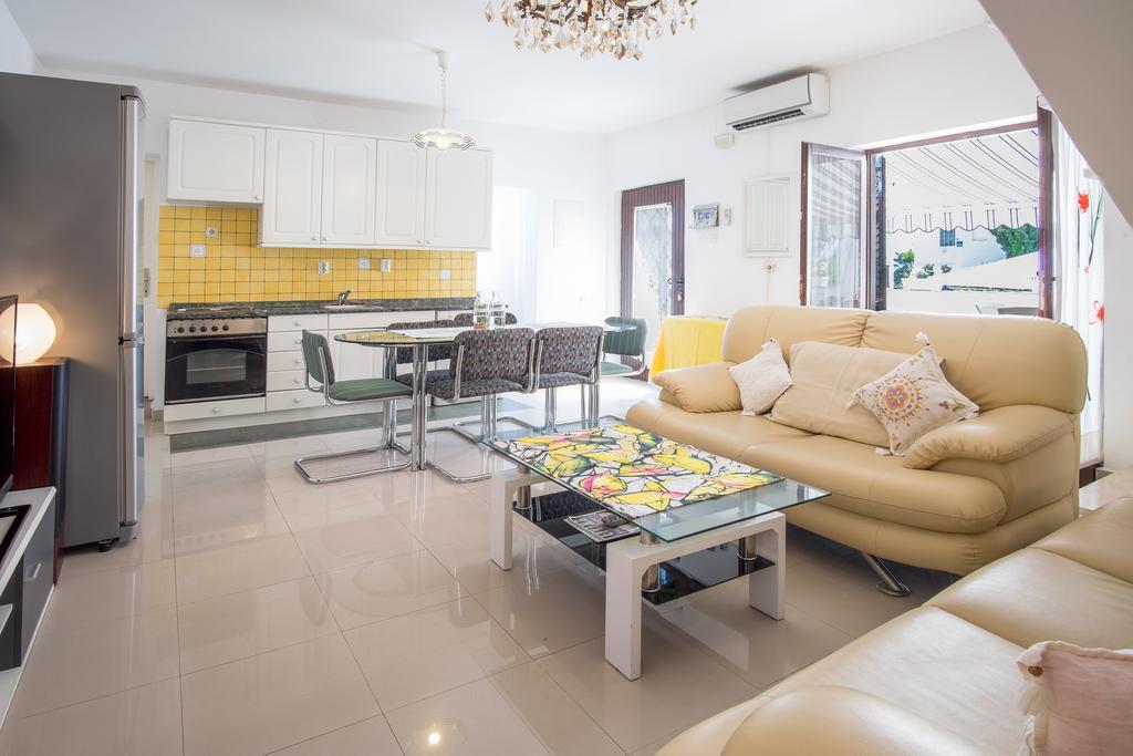 Apartment Katarina マリンスカ 部屋 写真